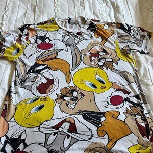 Divided Size Large Warner Brothers Looney Tunes Character Short Sleeve Tee